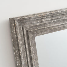 Carregar imagem no visualizador da galeria, Traditional Rectangle Framed Gray Decorative Mirror
