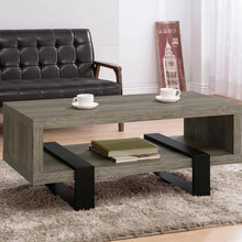 Carregar imagem no visualizador da galeria, Trapez Coffee Table
