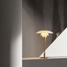 Load image into Gallery viewer, Triana Table Lamp
