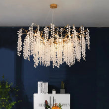 Carregar imagem no visualizador da galeria, Velora Chandelier
