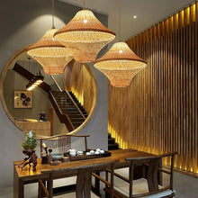 Carregar imagem no visualizador da galeria, Venu Pendant Light
