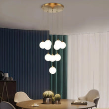 Carregar imagem no visualizador da galeria, Vibha Round Chandelier
