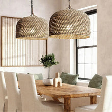 Cargar imagen en el visor de la galería, Walha Pendant Light
