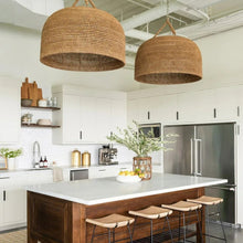 Carregar imagem no visualizador da galeria, Walha Pendant Light
