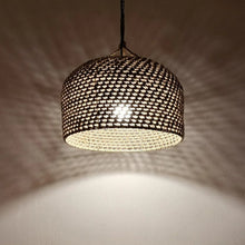 Carregar imagem no visualizador da galeria, Walha Pendant Light
