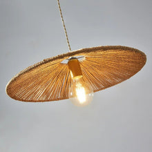 Cargar imagen en el visor de la galería, Weban Pendant Light
