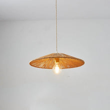 Cargar imagen en el visor de la galería, Weban Pendant Light
