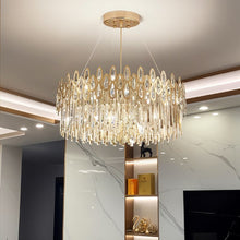 Carregar imagem no visualizador da galeria, Wilde Chandelier
