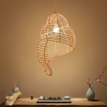 Carregar imagem no visualizador da galeria, Wrap Rattan Pendant Light
