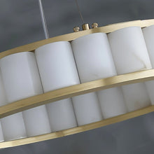 Carregar imagem no visualizador da galeria, Yubiwa Alabaster Chandelier Light
