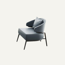 Carregar imagem no visualizador da galeria, Zeriki Accent Chair
