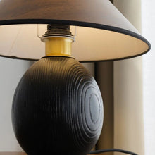 Load image into Gallery viewer, Zikru Table Lamp
