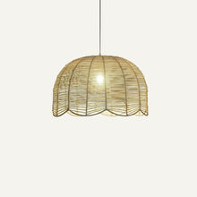 Load image into Gallery viewer, Zonlu Pendant Light
