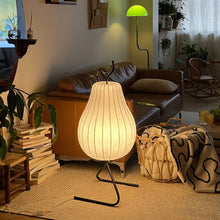 Cargar imagen en el visor de la galería, Zukrah Floor Lamp
